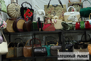   Блошиный рынок на Тишинке май 2017