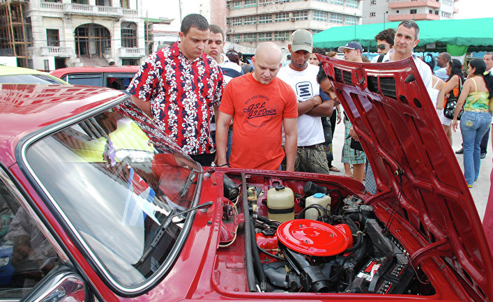кубиинцы на блошиных рынках Москвы в посиках автозапчастей