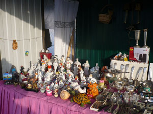 Фотографии блошиного рынка Левша на станции Новоподрезково