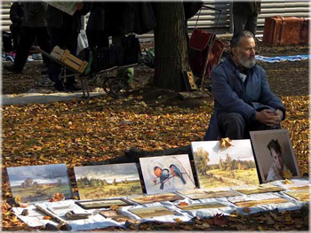 Статьи и фотографии блошиных рынков, винтажных явок и антикварно-букинистического паломничества Санкт-Петкербурга