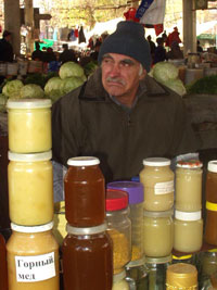 Фархадский дехканский базар
